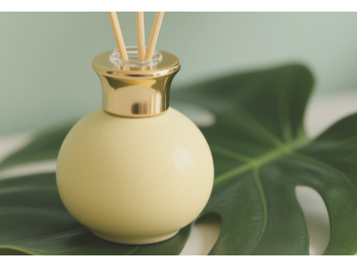 香薰瓶工藝革新:灌封AB膠的關(guān)鍵作用與優(yōu)勢(shì)