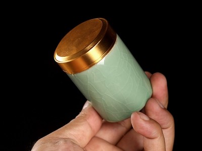 陶瓷粘金屬用什么膠水？用聚力全透明耐高溫環(huán)氧AB膠